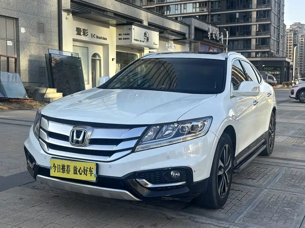 Honda Crosstour 2016 — фото 2