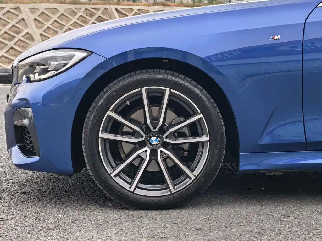 BMW 3 Series 2020 — фото 14