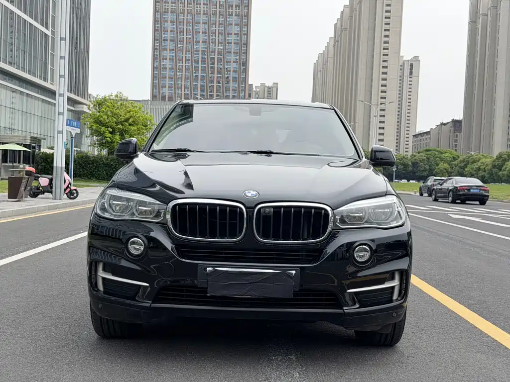 BMW X5 2018 — фото 3