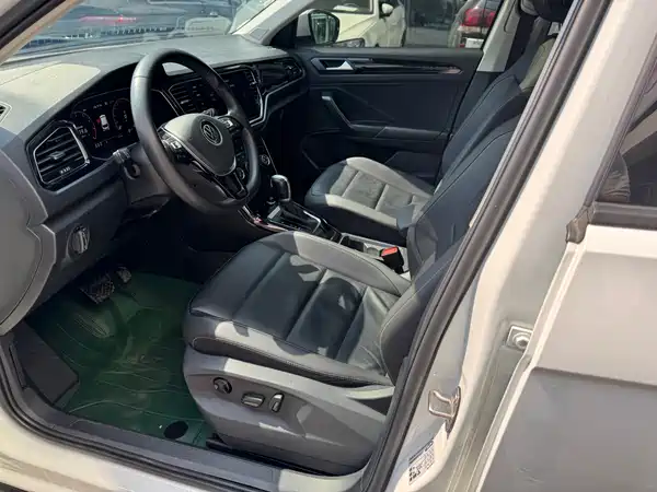 Volkswagen T-Roc 2022