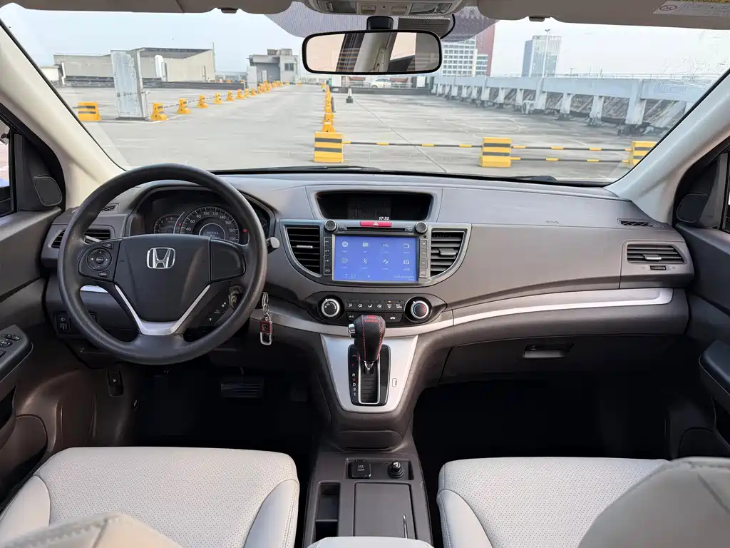 Honda CR-V 2015 — фото 9