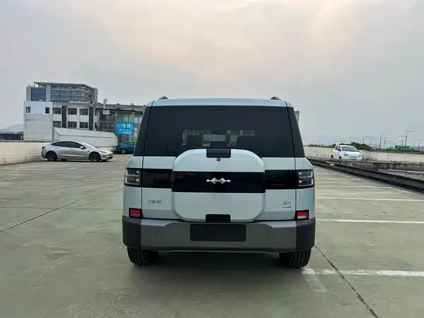 Fangchengbao Titanium 7 2025