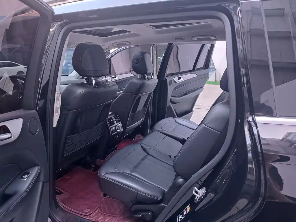 Mercedes-Benz GLS 2019 — фото 10