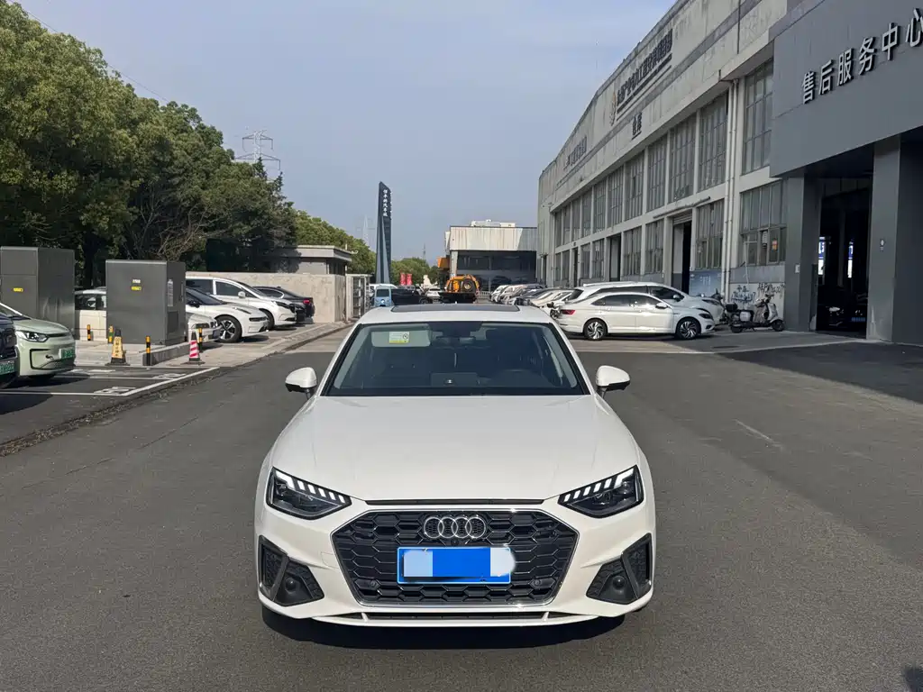 Audi A4L 2020