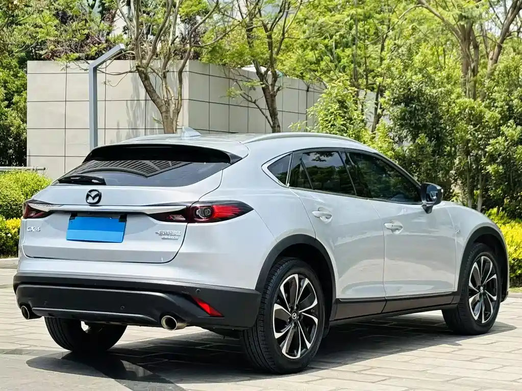 Mazda CX-4 2020 — фото 4