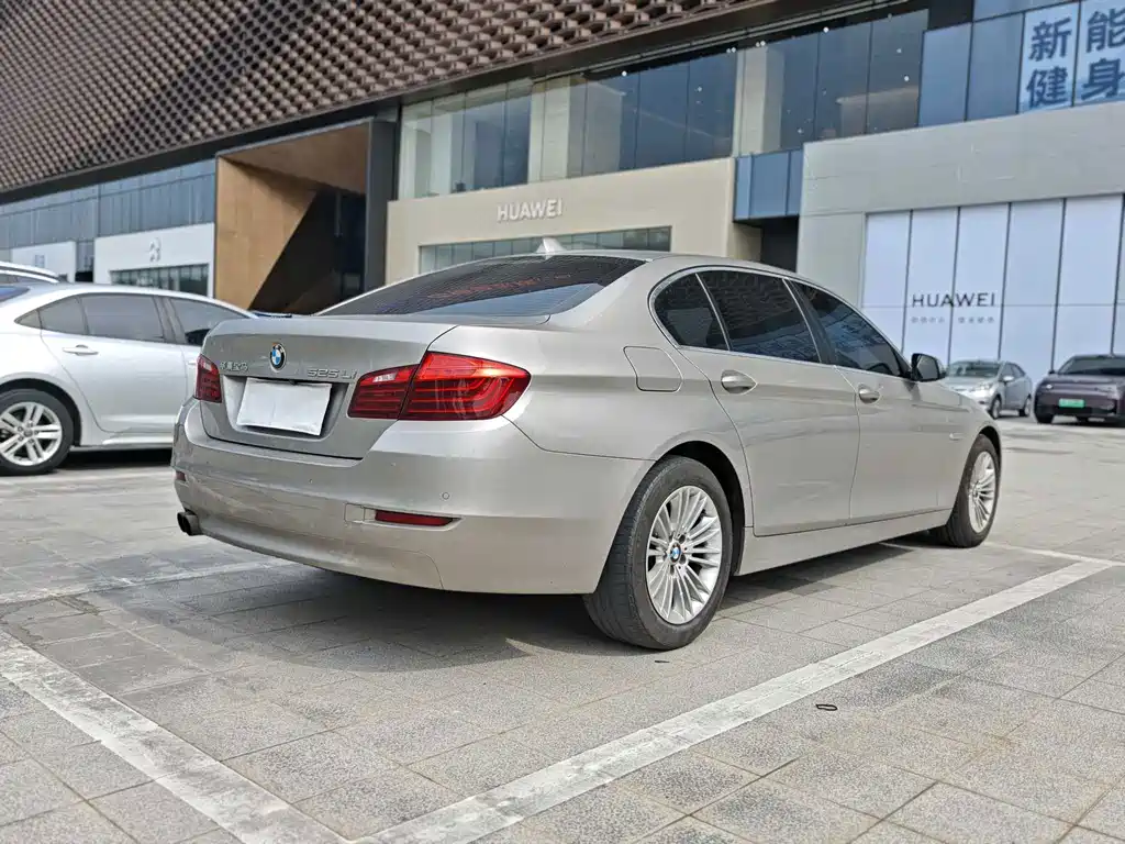 BMW 5 Series 2015