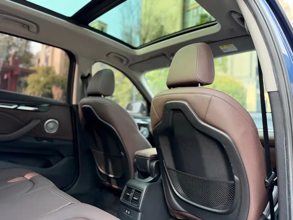 BMW X1 2021 — фото 13