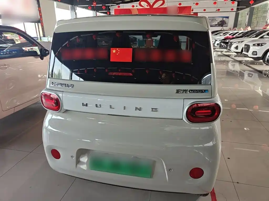 Wuling Hongguang MINIEV 2025
