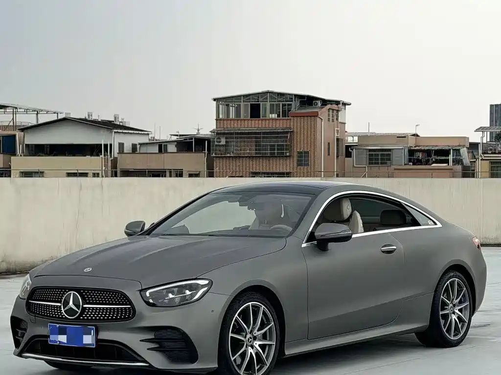 Mercedes-Benz E-Class 2023 — фото 1