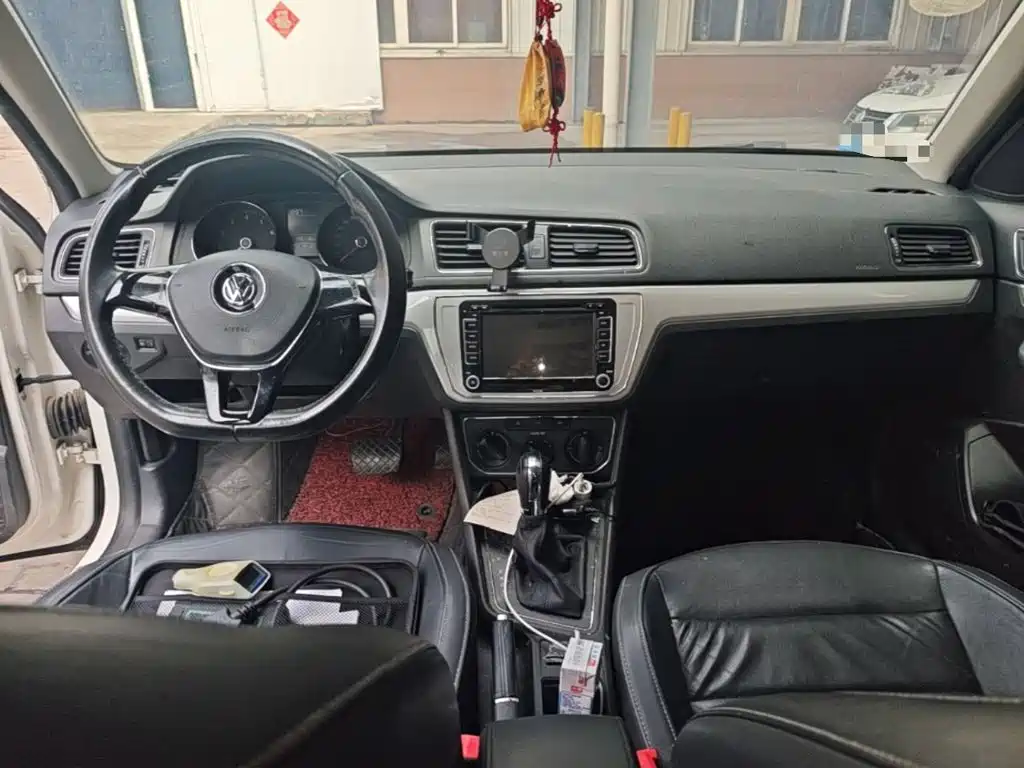 Volkswagen Gran Lavida 2016 — фото 13