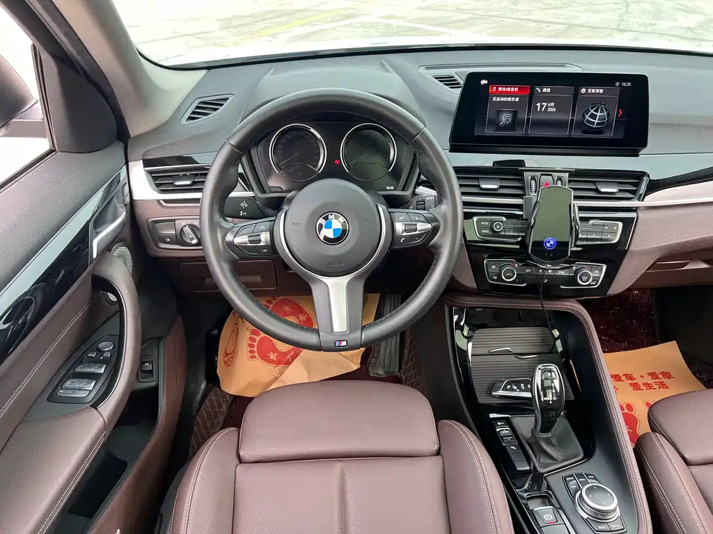 BMW X1 2021 — фото 11