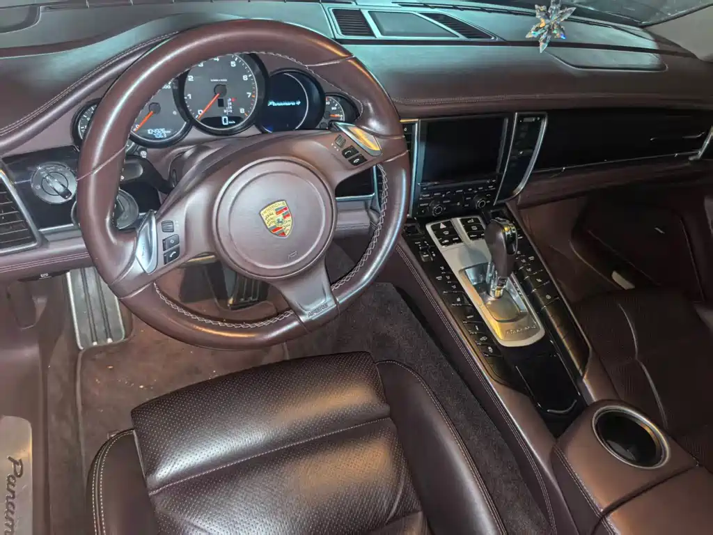 Porsche Panamera 2015 — фото 2