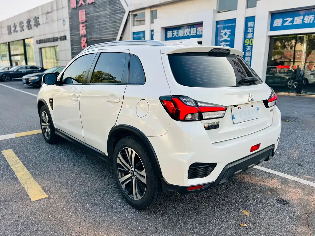 Mitsubishi ASX 2021 — фото 10