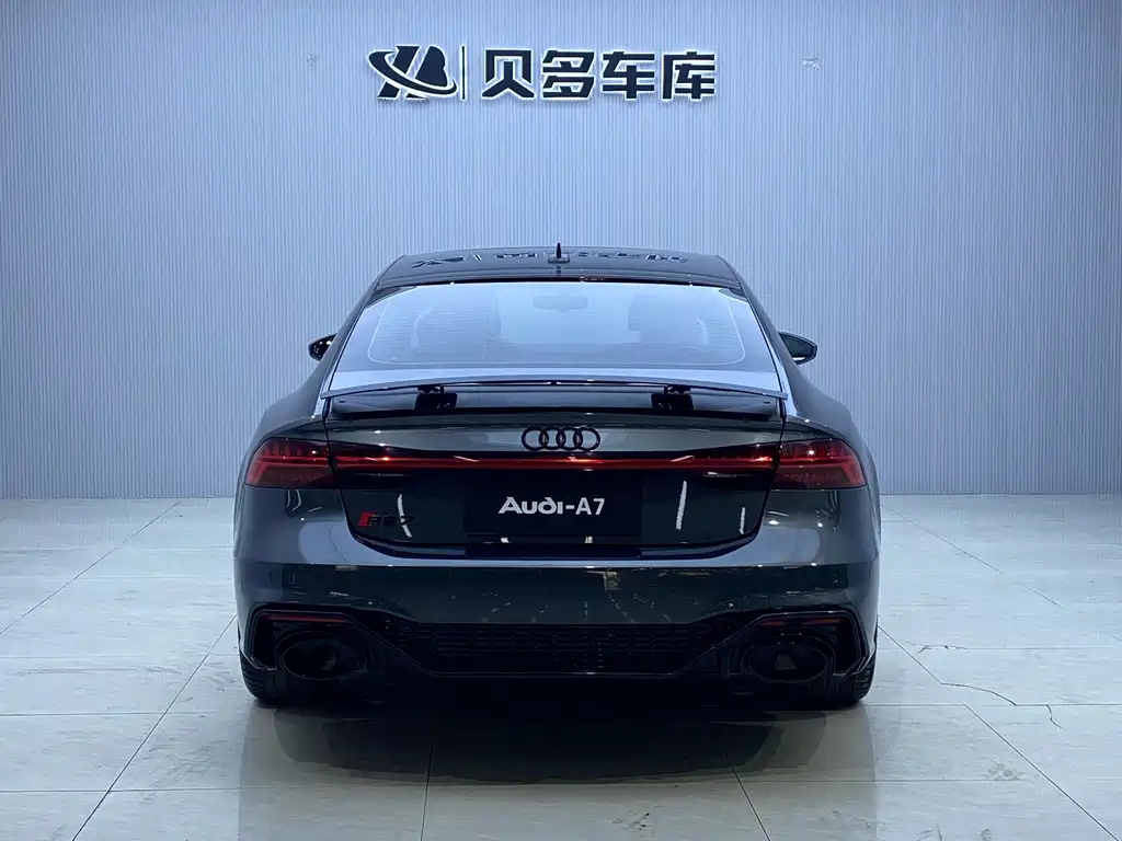 Audi A7 2022 — фото 16