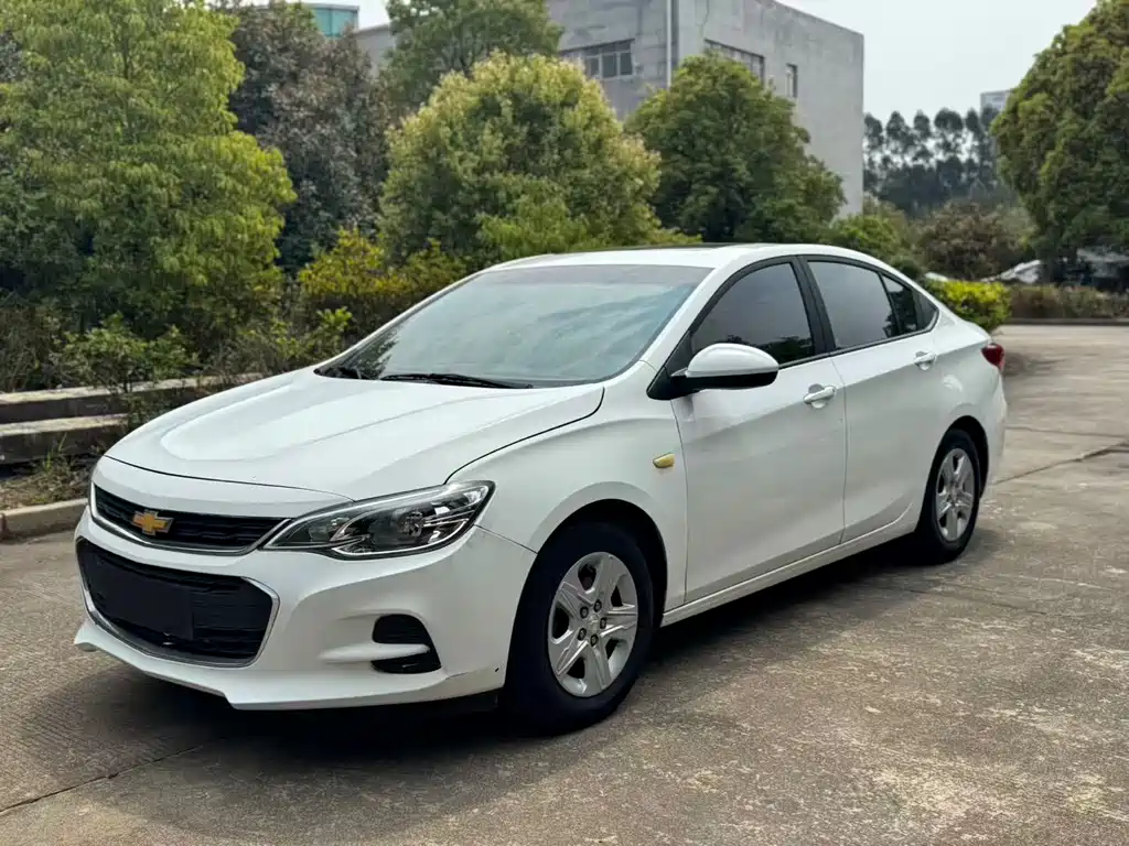 Chevrolet Cavalier 2019 — фото 3