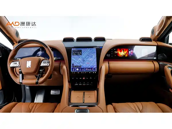 Yangwang U8 2024