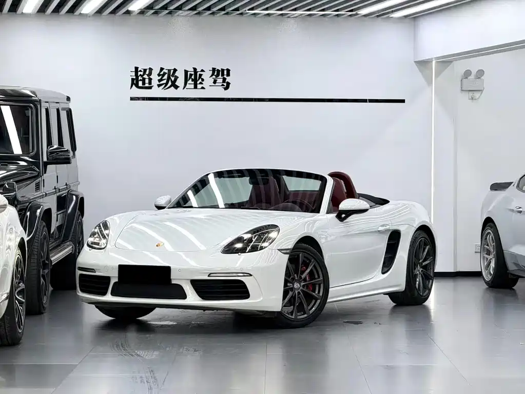 Porsche 718 2022 — фото 1