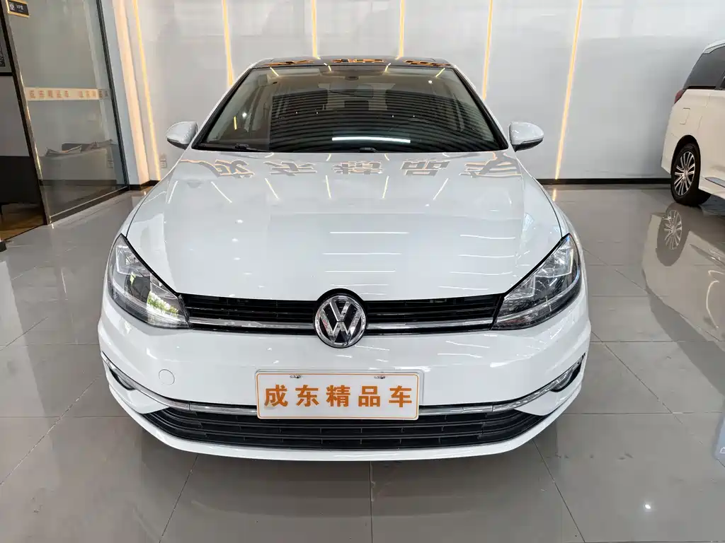 Volkswagen Golf 2020