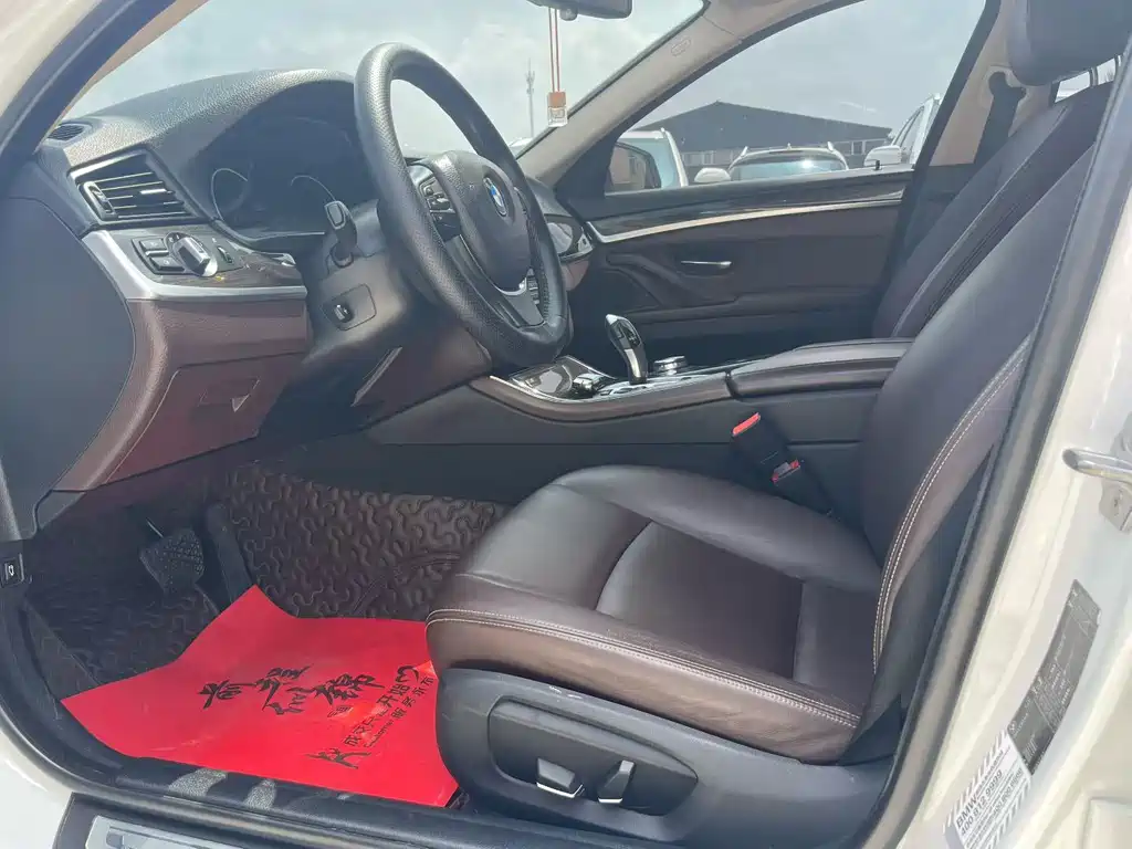 BMW 5 Series 2016