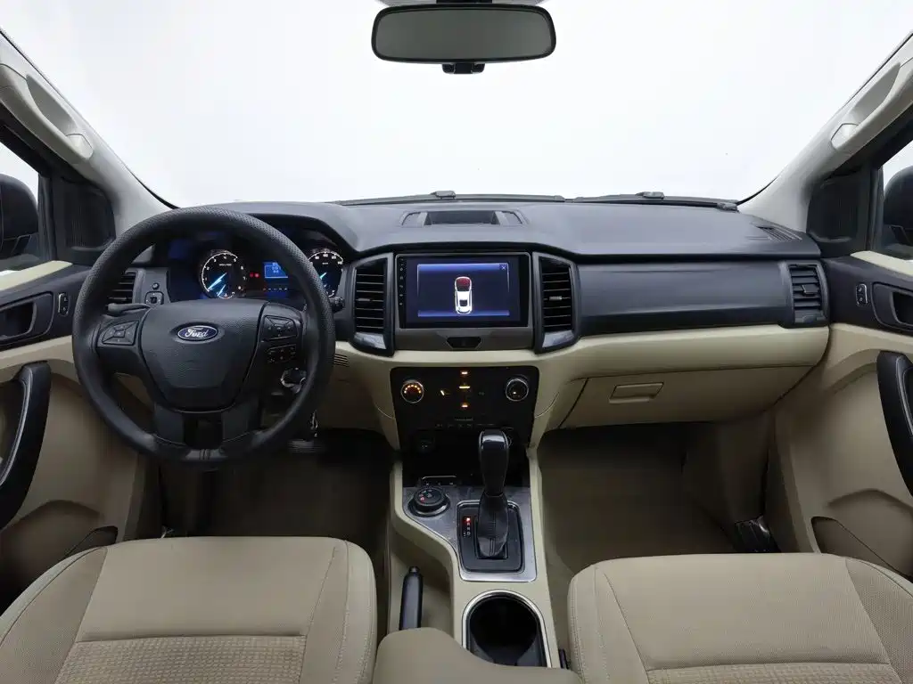 Ford Everest 2017