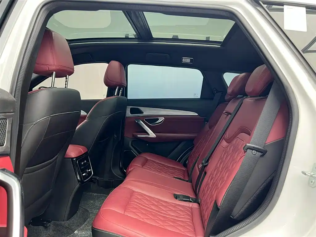 Jetour X70 PLUS 2023 — фото 15