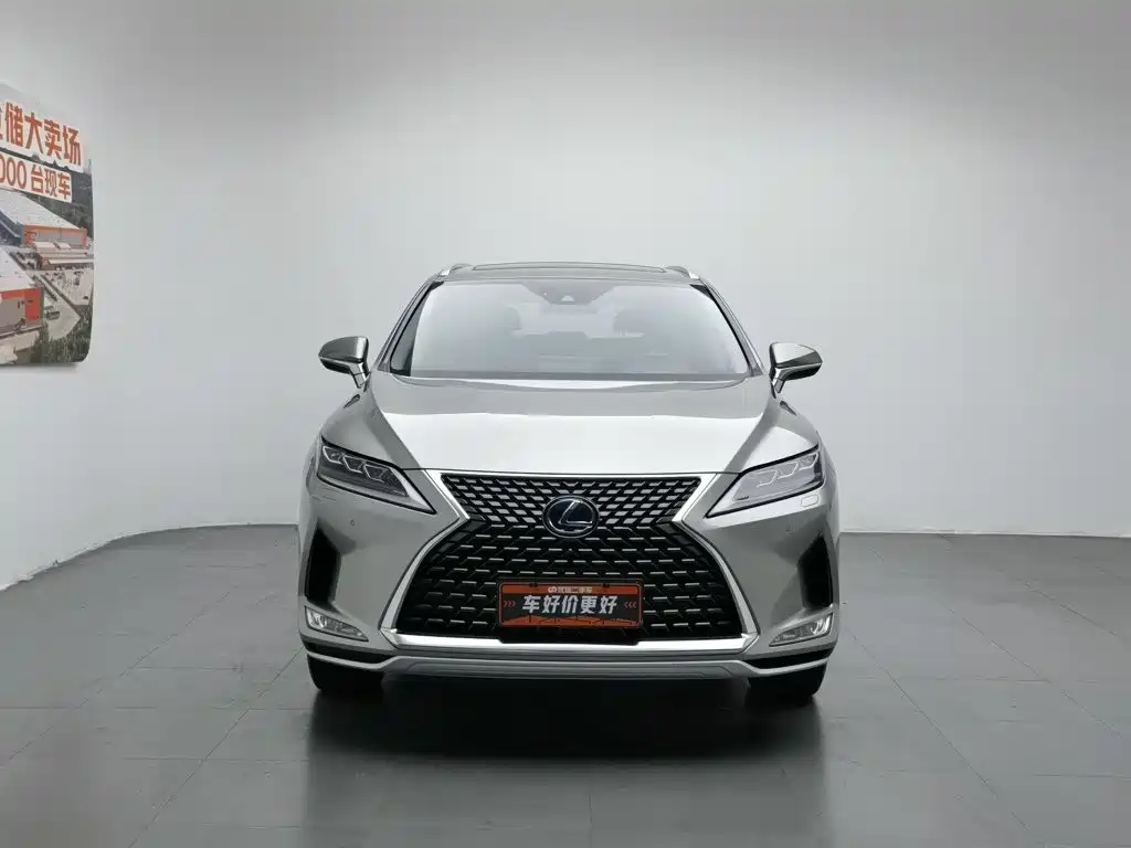 Lexus RX 2022