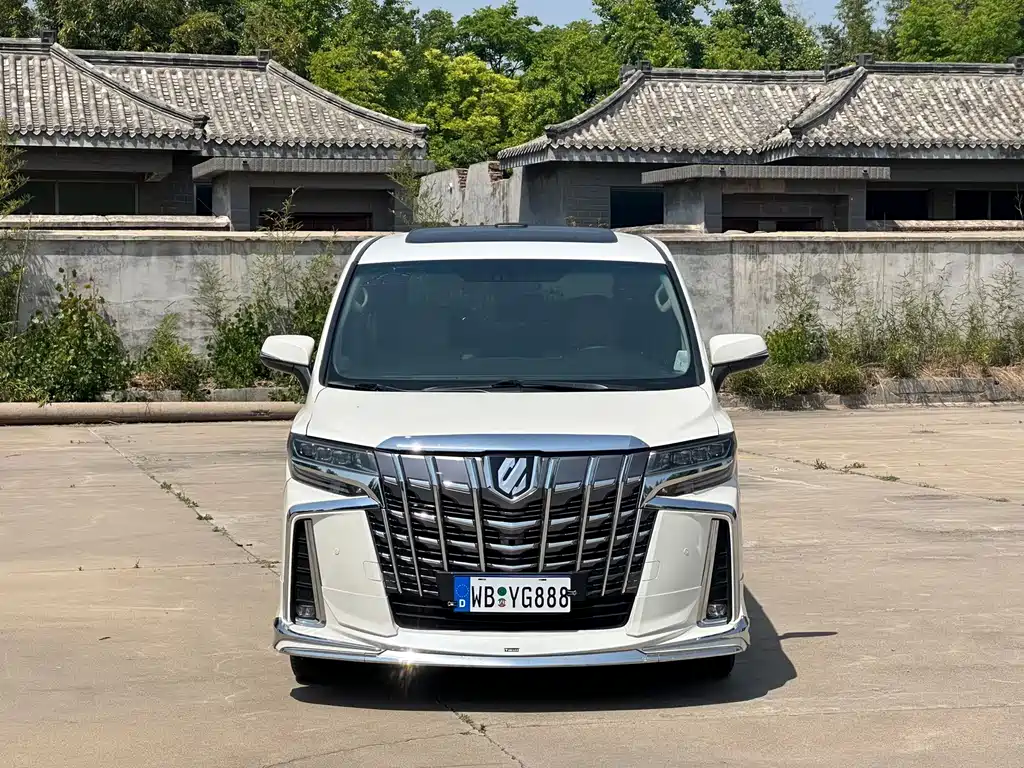Toyota Alphard 2011 — фото 2