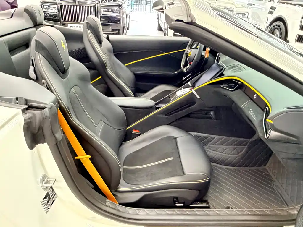 Ferrari Roma 2025 — фото 6