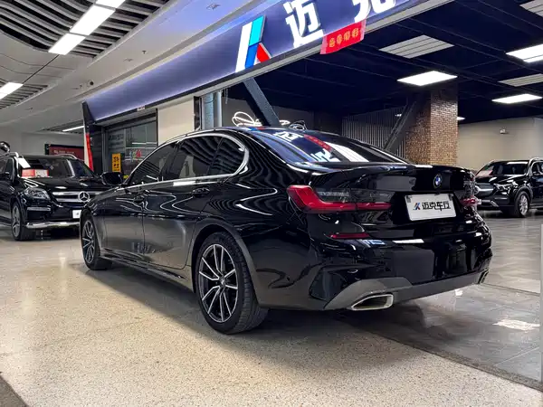 BMW 3 Series 2021