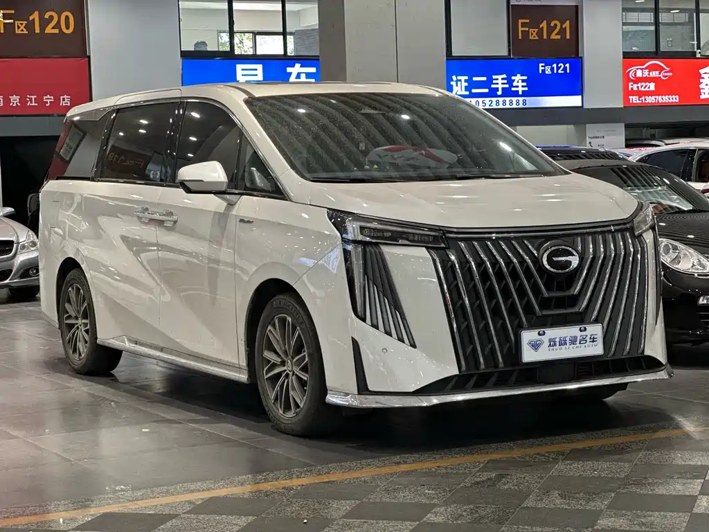 GAC Motor Trumpchi M8 2024 — фото 3