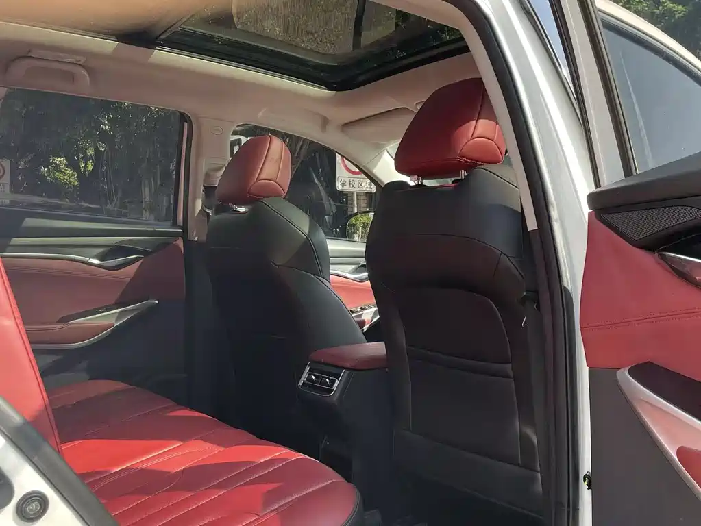 Changan CS75 PLUS 2021 — фото 10