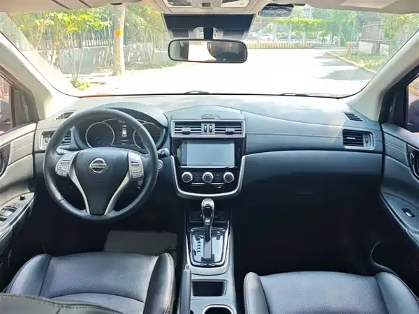 Nissan Tiida 2021