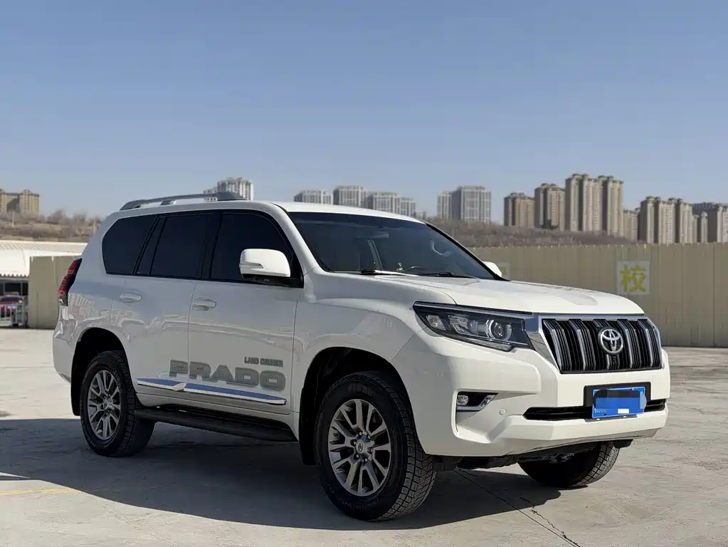 Toyota Prado 2019 — фото 3