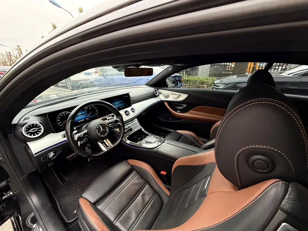 Mercedes-Benz E-Class AMG 2021 — фото 13