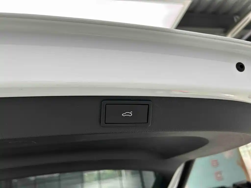 Skoda Karoq 2025 — фото 16