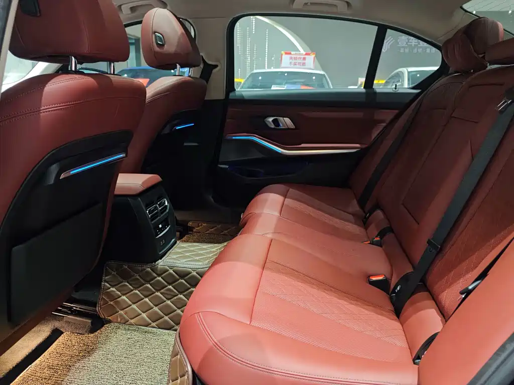 BMW 3 Series 2021