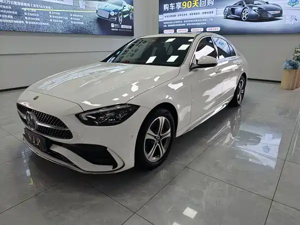 Mercedes-Benz C-Class 2022