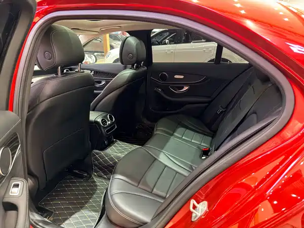 Mercedes-Benz C-Class 2020