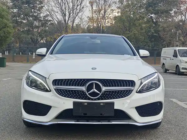 Mercedes-Benz C-Class 2017