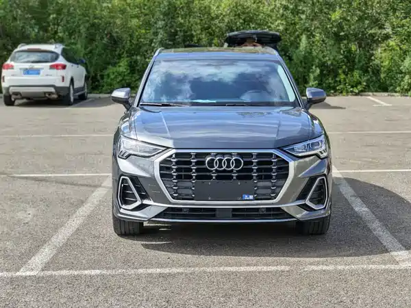 Audi Q3 2022