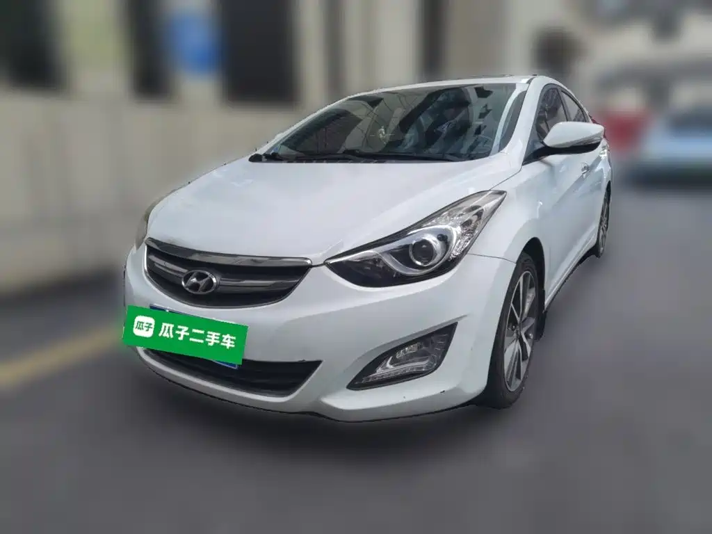 Hyundai Elantra 2015