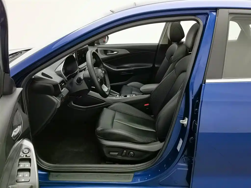Hyundai Fista 2018 — фото 10