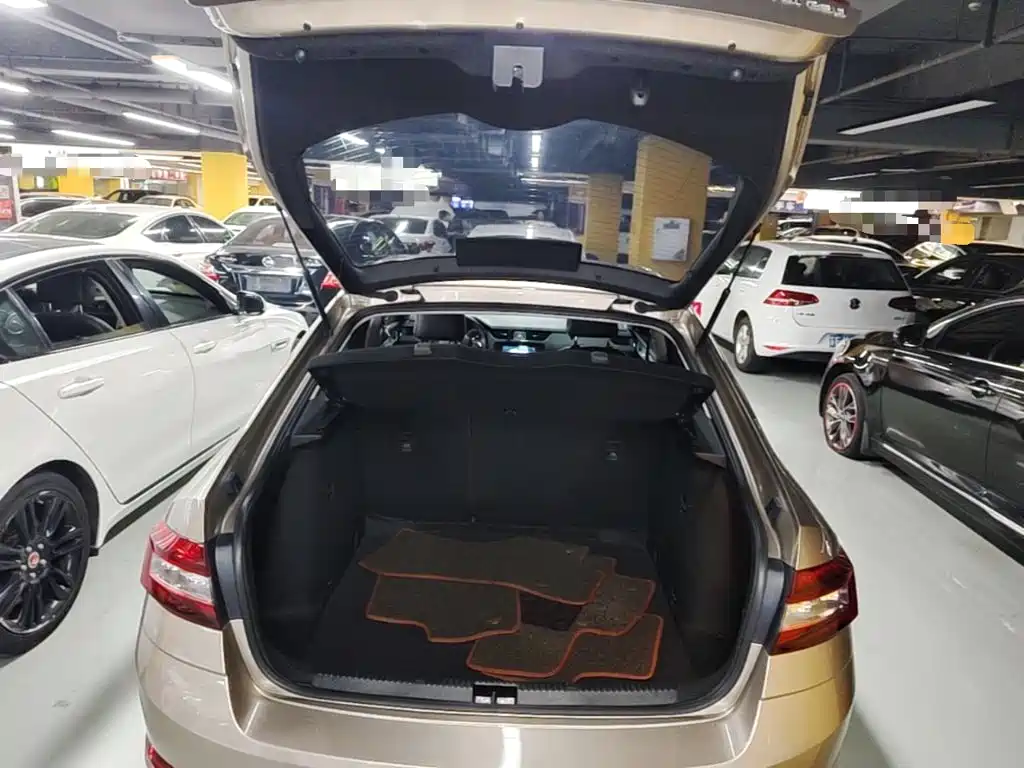Skoda Octavia 2020 — фото 19