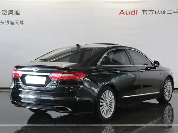 Ford Taurus 2018
