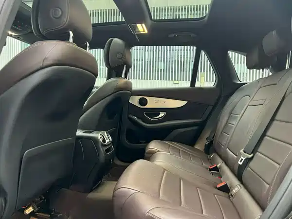 Mercedes-Benz GLC 2021