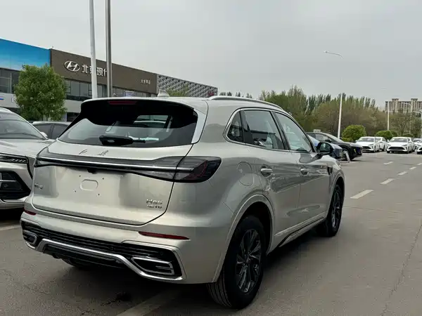 Hongqi HS5 2023