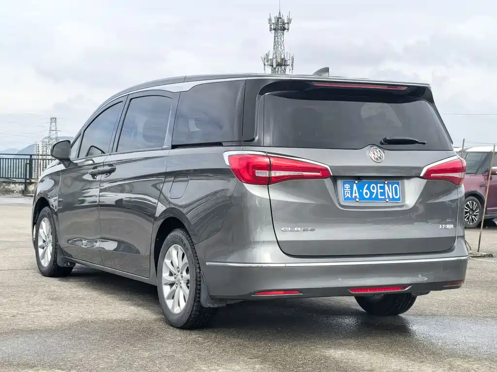 Buick GL8 2019