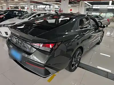 Hyundai Elantra 2023