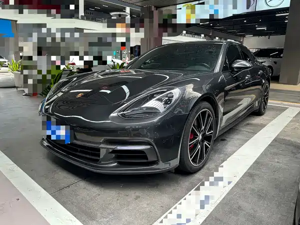 Porsche Panamera 2020