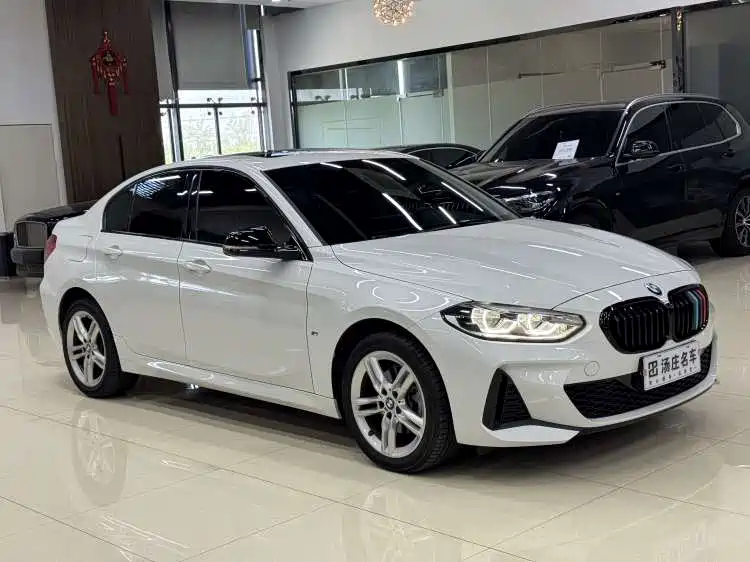 BMW 1 Series 2022